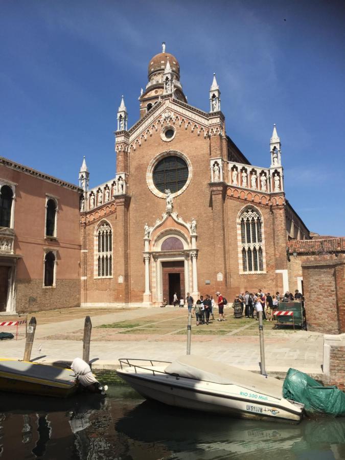 Mori 1 Con Bella Vista Nuovo Appartamento Veneţia Exterior foto
